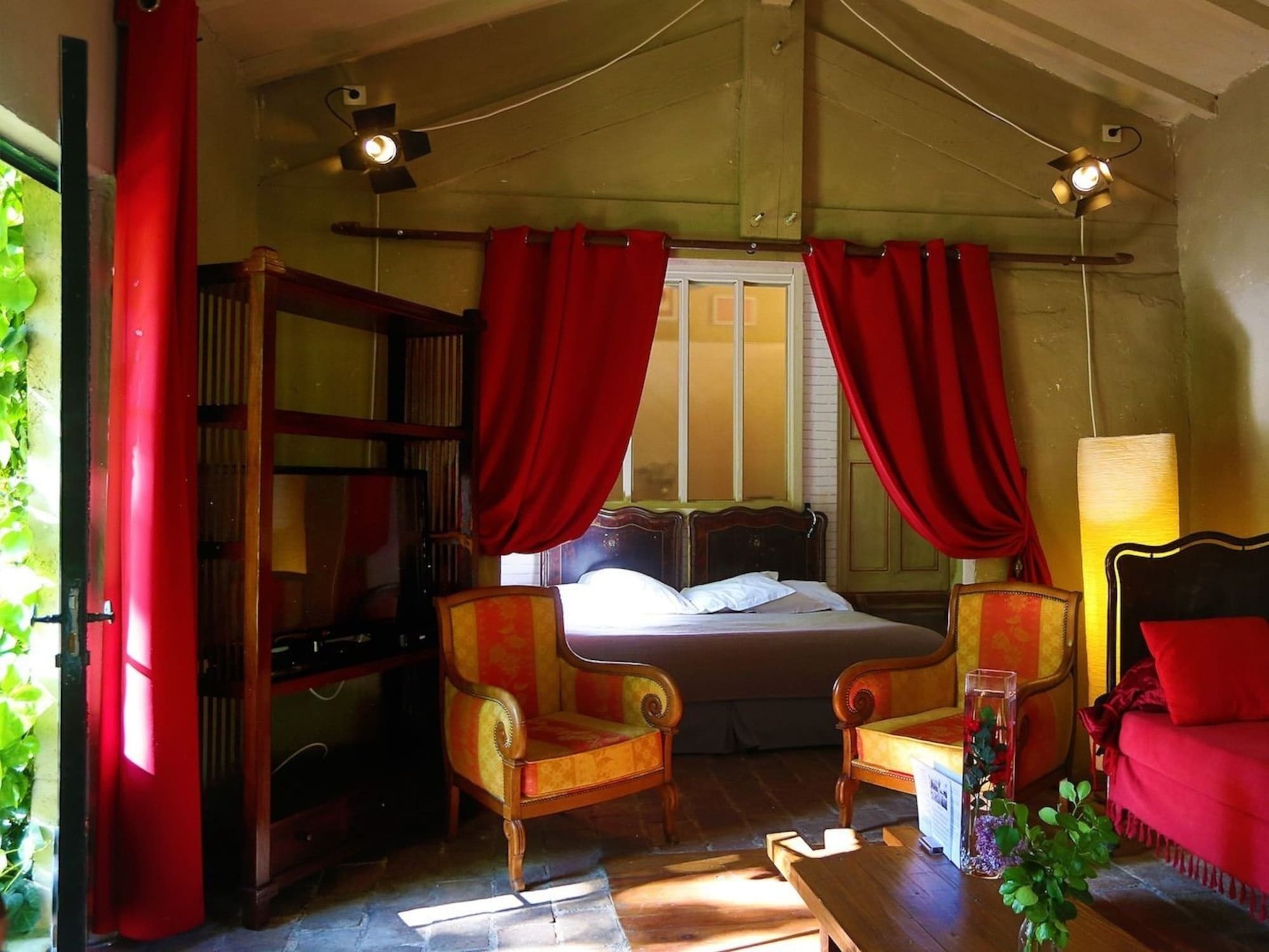 Campagne Baudeloup Bed & Breakfast L'Isle-sur-la-Sorgue Exterior photo